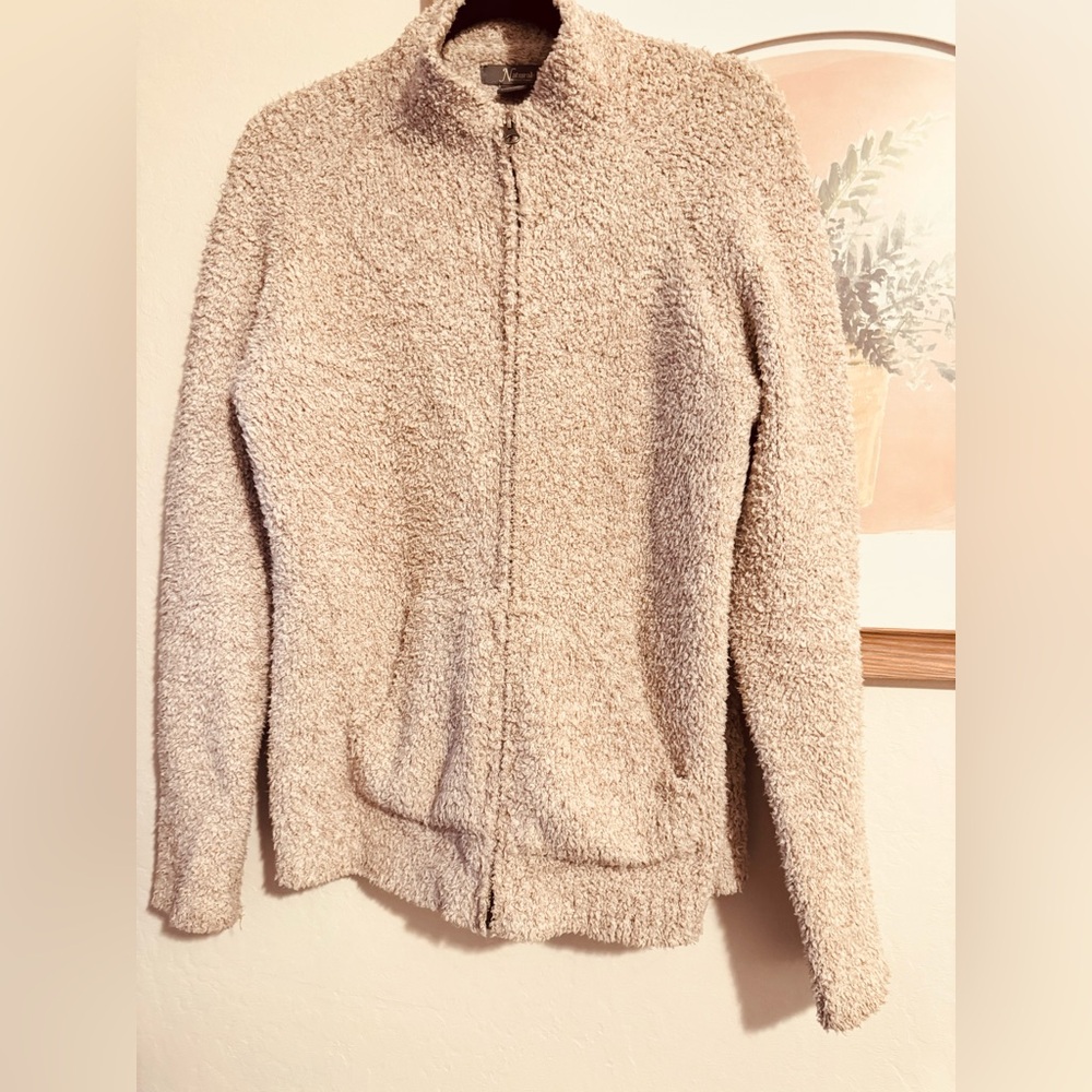 EUC-Natural Refections-size M-Sherpa zip up-Sweater.